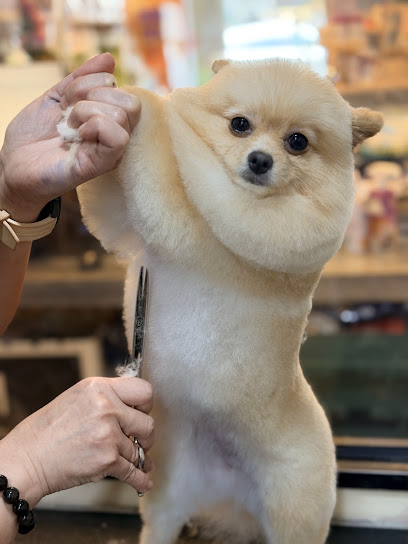Letoro Grooming | Happy Garden